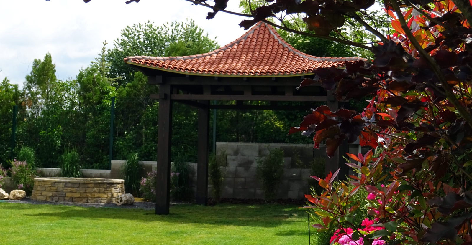 Japán kert Hinode pavilonnal