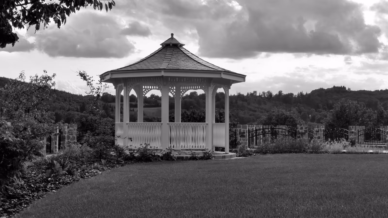 Egyedi méretre készült kerti pavilon a Gazebo s.r.o.-tól